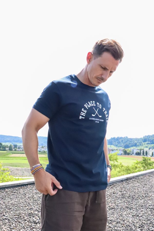 Academy T-Shirt | Sportsness.ch