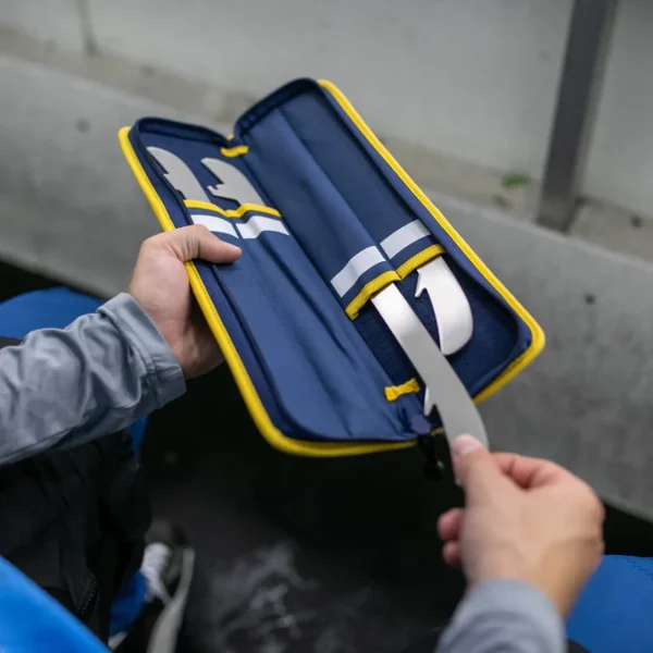 KUFEN-ETUI BLAU/GELB / Farbe: schwarz – Bild 2